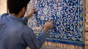 کاربرد کاشی سنتی طرح اسلیمی